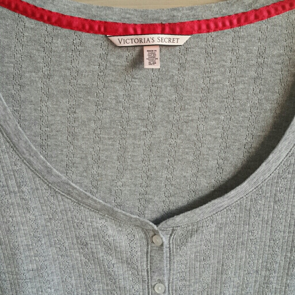 Victoria's Secret Heather Grey Metallic Knit Long-sleeve Layering Henley Top - Picture 7 of 13